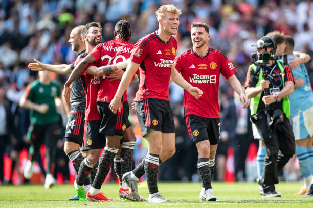 唐纳鲁马决 唐纳鲁马决