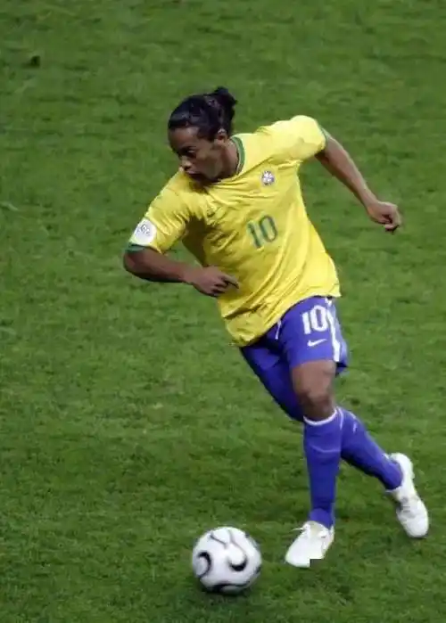 为内马尔对 为内马尔对