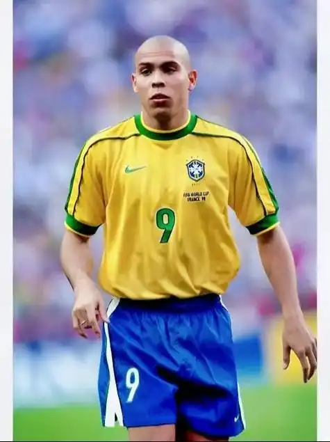 埃弗頓對利 埃弗頓對利