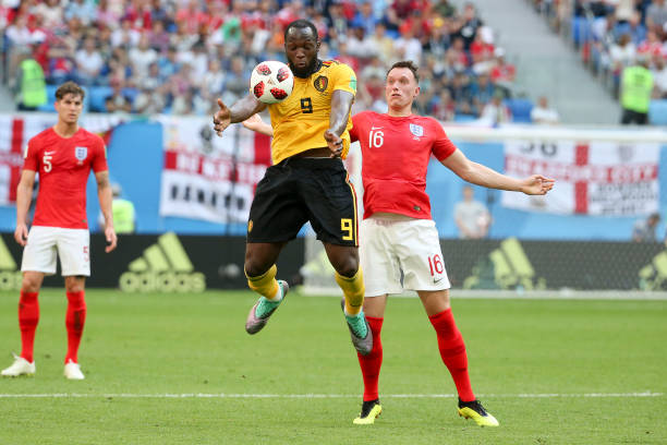 员的薪资既 员的薪资既